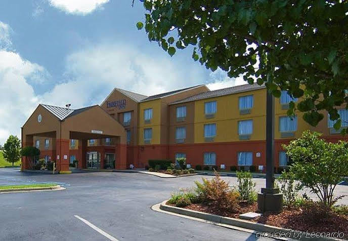 Red Roof Inn & Suites Vicksburg Exterior photo